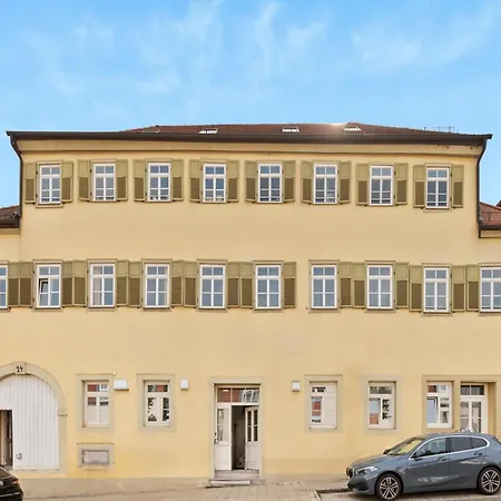 Backhome - L - Parkhaus - Fantastische Schlosslage - Smarttv - Waschmaschine - Netflix - 50qm - 24h Checkin- 1 Ludwigsburg